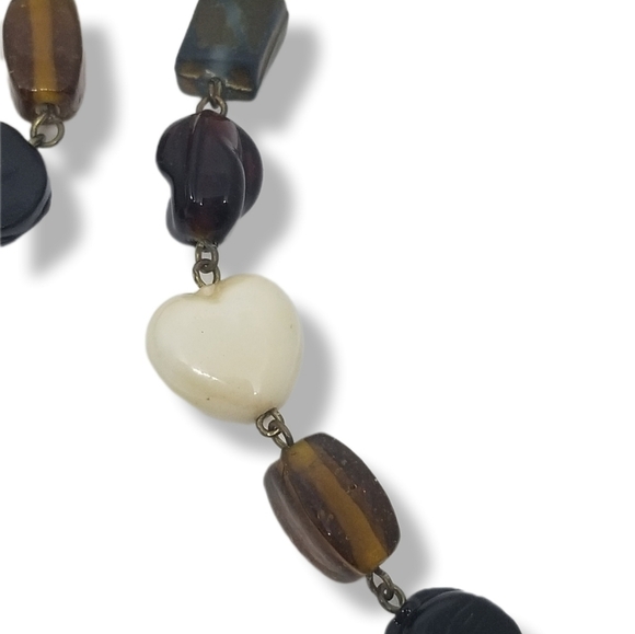 VINTAGE LONG HEART DESIGN MULTICOLOR ART GLASS BEAD NECKLACE - Picture 4 of 7